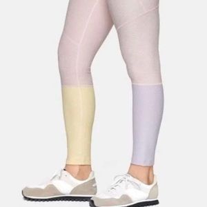 Outdoor Voices 7/8 Dipped Color Block Leggings